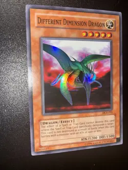 Yugioh Different Dimension Dragon DCR-015 Super (NM) - Image 1