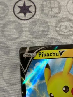 C2245 POKEMON TCG FUSION STRIKE PIKACHU V #086 NM HOLO - Image 3