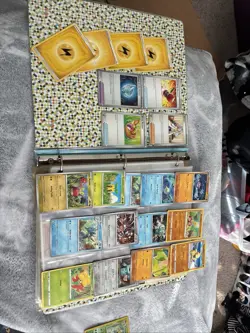 Pokemon Base Set 4 Trainer/Pokemon & 4 Energy Lot Of 21 Different Cards! - Image 1