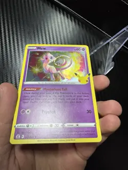 Mew 011/025 Celebrations Holo Pokemon TCG NM - Image 4