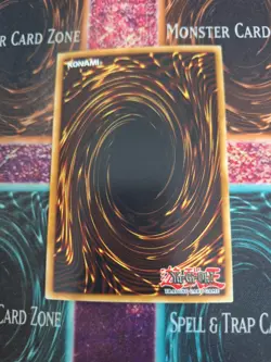 Yugioh Familiar-Possessed - Aussa Alternate Art SDCH-EN037 Ultra 1st Edition NM - Image 3