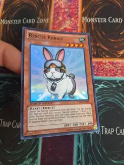 Yugioh Rescue Rabbit CT09-EN015 Super Rare Limited Near Mint - Image 2