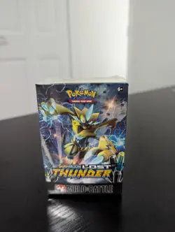 Pokemon Sun & Moon Lost Thunder Build and Battle Box *SEALED* - Image 1