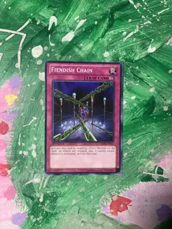 Yugioh Fiendish Chain #SDBE-EN034 Saga of Blue-Eyes White Dragon NM - Image 1
