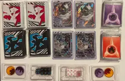 Pokemon TCG Sv: Black Bolt White Flare Promos/Dice/Coins/Sleeves/Energy Cards - Image 1