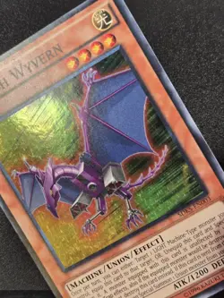 C-Crush Wyvern SDKS-EN003 Structure Deck: Seto Kaiba-1st Edition Holo (C) - Image 5