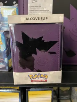 Pokemon TCG Card Game Elite Gengar Premium Alcove Flip Protector Deck Box - Image 1