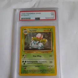 IVYSAUR 30 BASE SET UNLIMITED POKEMON GRADE 7 NM - Image 1