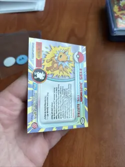 2000 Topps Pokemon TV Animation Edition Series 3 Silver Foil Jolteon #135 - Image 4