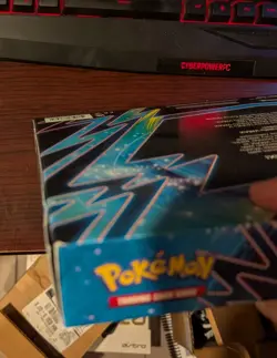 Pokemon Urshifu VMAX Rapid Strike Premium Collection Box - Image 2