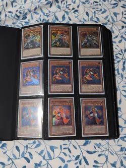 Yugioh Collection Binder Decks Invoked, Shaddoll, Dinos, Dark World, Albaz LP-NM - Image 2