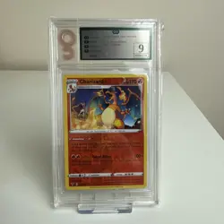 Charizard 025/185 Vivid Voltage Reverse Holo Rare Pokemon card MINT - Image 1