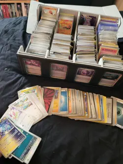 Pokemon TCG Bundle Roughly 1000+ Cards Across Different Sets Job Lot rare common - Image 2