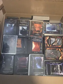 Aliens Predator CCG Lg Flat Box Premiere Cards All Types - Image 1