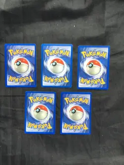 Pokemon Cards: Base Set 11 Card Non-Holo Lot - Image 4