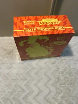 Pokemon TCG: Sword & Shield-Vivid Voltage Elite Trainer Box (133 Cards) 820650807688 - Image 2