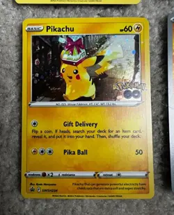 Pokemon Pikachu 12 card mixed lot; 6 Holo's and Reverse Holo included! - Image 3