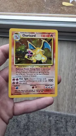 Pokemon TCG Charizard Base Set Holo Unlimited Rare Card 4/102 - Image 1