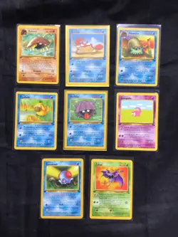 Pokemon Cards: 1st Edition Fossil 22 Card Non-Holo Lot - Image 3