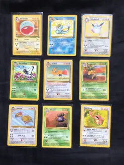 Pokemon Cards: Jungle 29 Card Non-Holo Lot - Image 1