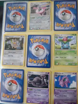Pokemon Diamond & Pearl Secret Wonders LOT of 41 Cards LP - Image 2