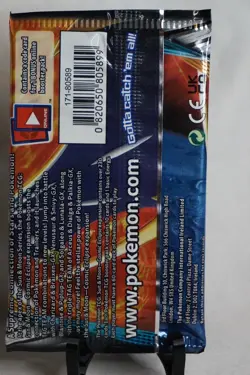 Pokemon Trading Card Game Sun & Moon Cosmic Eclipse Booster Pack - Image 2