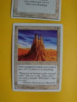 Castle x2 4th and 5th Edition Enchantment MTG Card. old vintage 2 cards - Image 3
