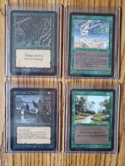 MAGIC THE GATHERING Lot of Four (4) ALPHA cards Very Nice Condition - Image 1