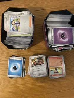 Pokemon Prismatic Evolutions Bulk Bundle / 900 cards/ Base Holo & Reverse Holo - Image 1