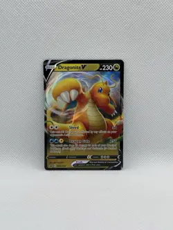 Dragonite V SWSH154 SWSH: Sword & Shield Promo Cards Holo - Image 1