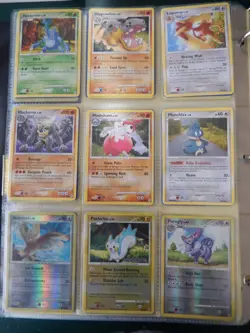 Pokemon Diamond & Pearl Base LOT of 122 Cards LP Holos and Reverse - Image 4