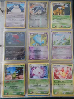 Pokemon Diamond & Pearl Base LOT of 122 Cards LP Holos and Reverse - Image 5