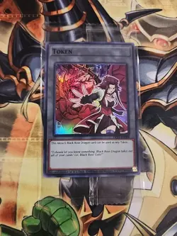 Akiza & Black Rose Dragon TKN5-EN008 Yugioh Token INFO SE SR Mint - Sealed - Image 1
