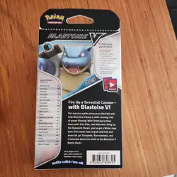 Pokemon Trading Card Game - Blastoise V Battle Deck - Image 2
