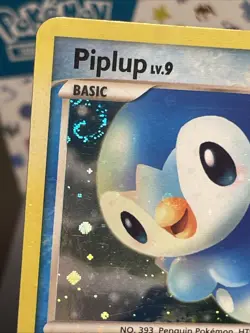 Piplup DP03 Diamond and Pearl Holo Swirl 💫 LP Holo Bleed Error Mid Era 2007 - Image 3