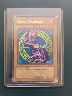 Dark Magician 1st Edition SDY-006 HOLO (Moderate to Heavy Play) - Image 1