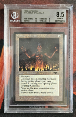 Antiquities - Colossus of Sardia - MTG - NM/MT+ - BGS 8.5 Base+++ - Image 1