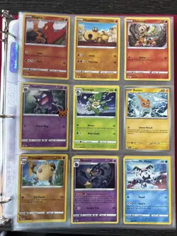 Pokemon Binder With Mixed Lot Of 158 Cards - Image 1