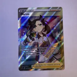 POKEMON MARNIE SWSH121 BLACK STAR PROMO FULL ART TRAINER NM - Image 1