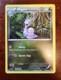 Uncommon Sliggoo Pokemon Card, Flashfire Set 73/106 - Image 1