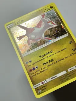 Latias SM135 (LP) Holo Rare Sun & Moon: Black Star Promo 2018 Pokemon Card - Image 4