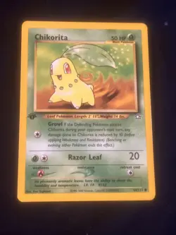 💥 Chikorita 54/111 1st Edition Rare Neo Genesis 2000 WOTC Pokemon Vintage Card - Image 1