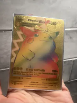 2020 Pokemon Pikachu VMAX Gold Foil Card 044/185 IGAMEFREAK - Image 1