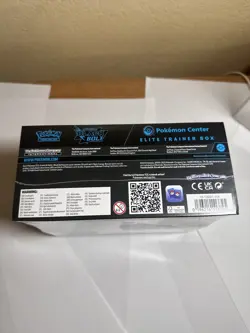 Pokemon TCG: Black Bolt Pokemon Center PC Elite Trainer Box ETB W/ Plastic Case - Image 5