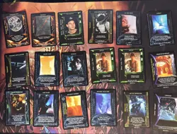 ALIENS PREDATOR CCG VTG 1997 Card Lot - 300+ Cards in MP Condition - Image 1