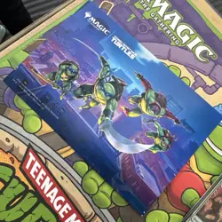 NYCC 2025 - MTG X TEENAGE MUTANT NINJA TURTLES PIZZA BOX WITH PROMO - Image 2
