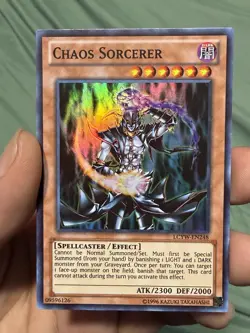 Yugioh! 1x Chaos Sorcerer LCYW-EN248 Super Rare NM Unlimited - Image 1