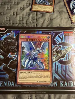 Yugioh! Blue-Eyes Shining Dragon LCKC-EN008 Secret Rare Unlimited NM - Image 2