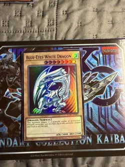 Yugioh! LP Blue-Eyes White Dragon (Version 2) - LCKC-EN001 - Ultra Rare - Unlimi - Image 1
