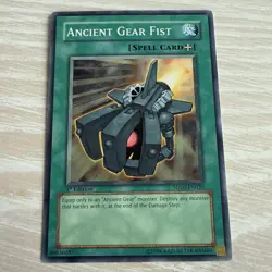 YUGIOH ANCIENT GEAR FIST SD10-EN020 1ST EDITION COMMON LIGHT PLAYED LP - Image 1